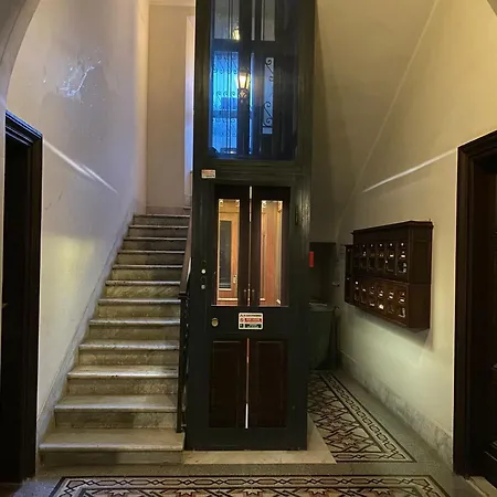 Apartment - Colosseo - Lanza Rom